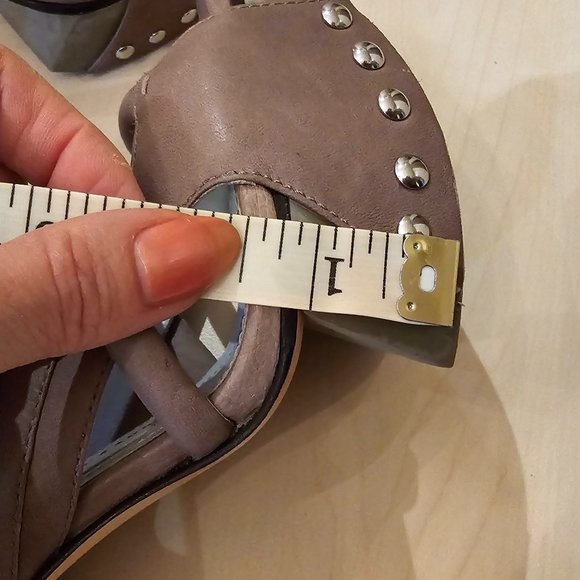 Never worn Camilla Skovgaard shoes - Picture 7 of 10